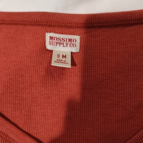 Mossimo long sleeve thermal - Picture 2 of 2